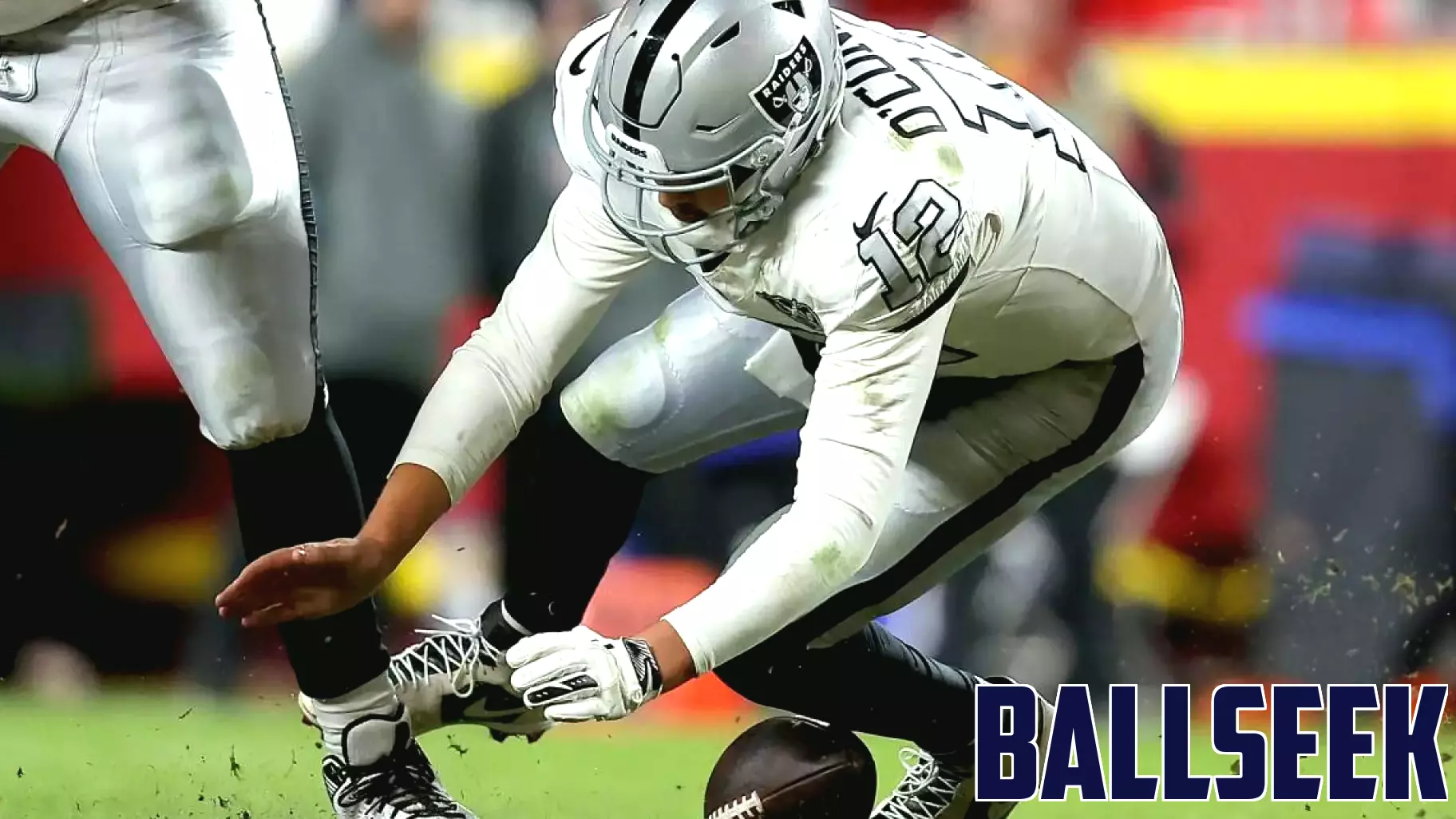 O'Connell Takes Responsibility for Raiders' Crucial Fumble