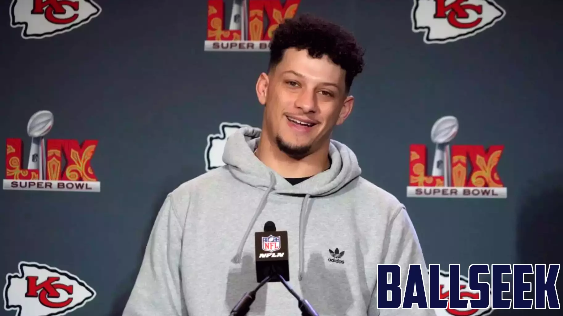 Patrick Mahomes Arrives at Super Bowl in Style